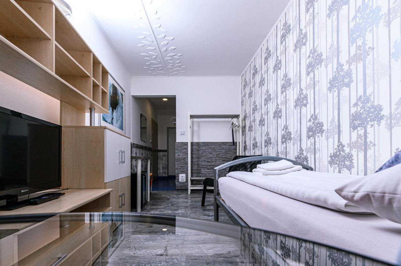 Point Pension Brno Bagian luar foto