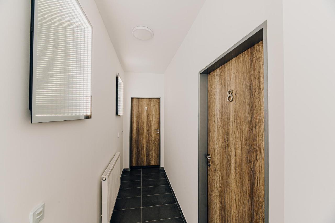 Point Pension Brno Bagian luar foto