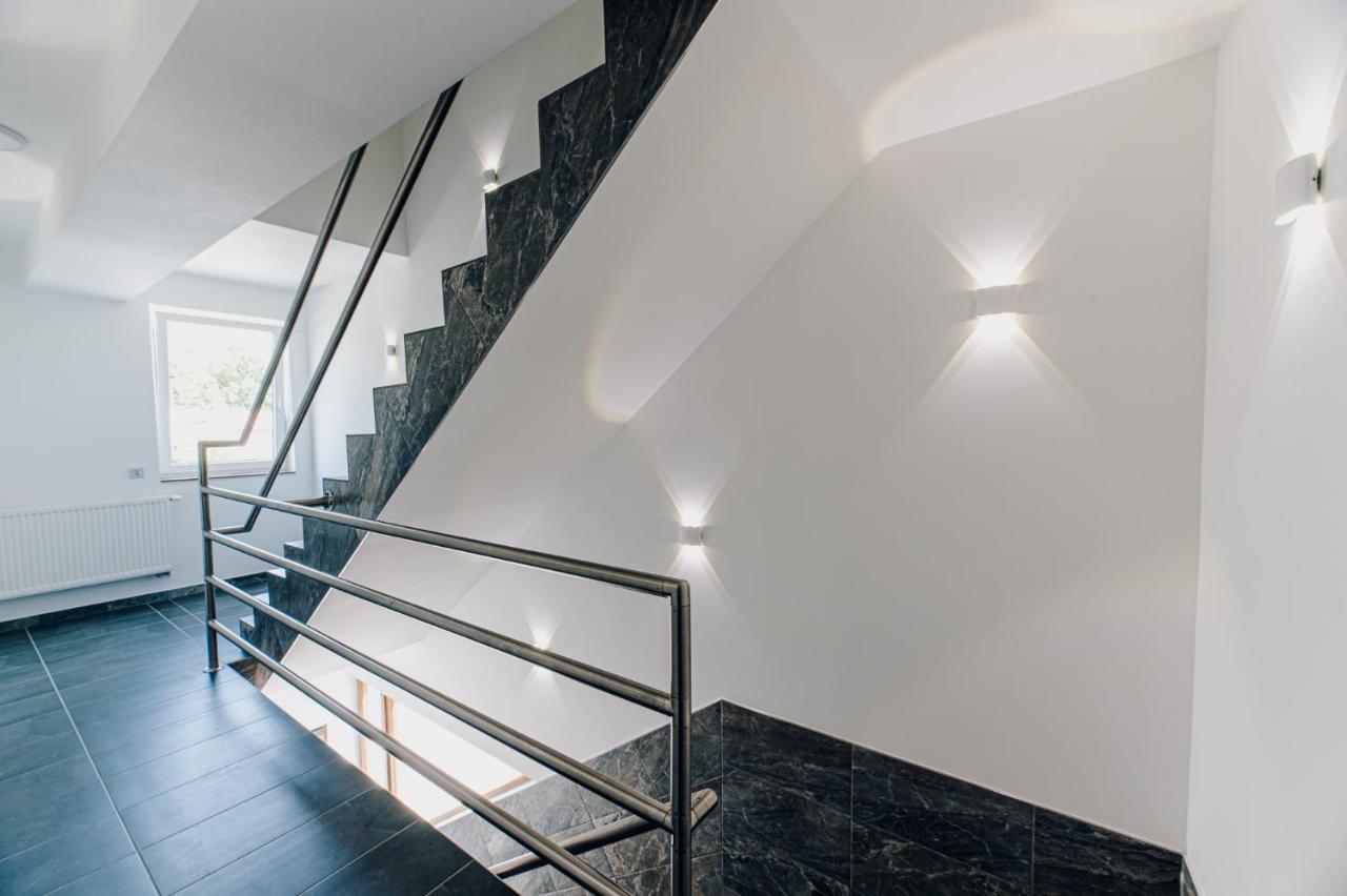 Point Pension Brno Bagian luar foto